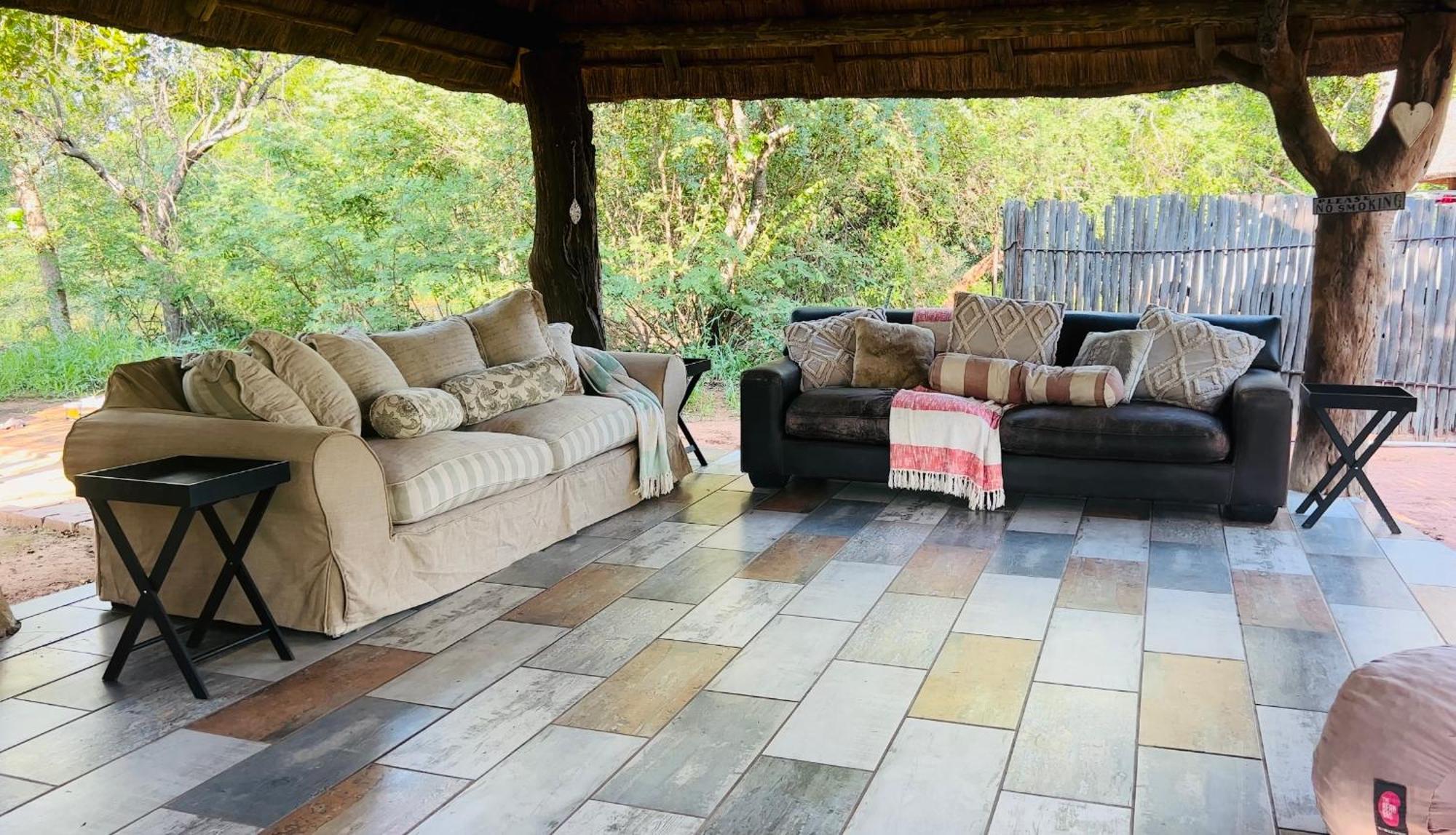Simba Safaris African Pride Exotic Lodge Lephalale Екстер'єр фото