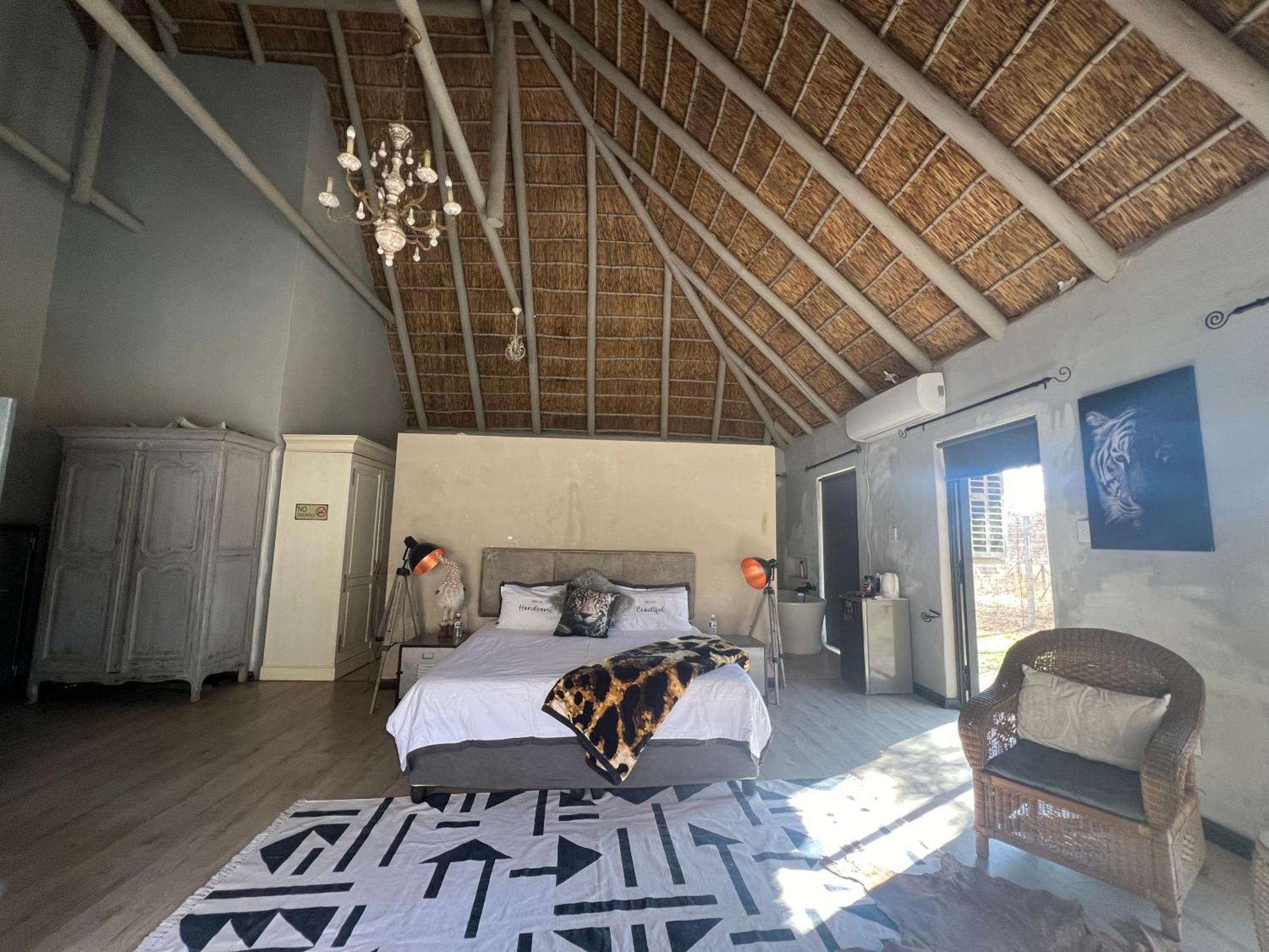 Simba Safaris African Pride Exotic Lodge Lephalale Екстер'єр фото